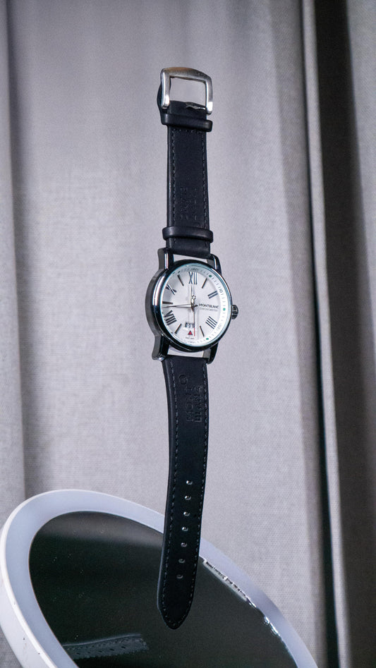 Reloj de Piel Estilo Chronometer